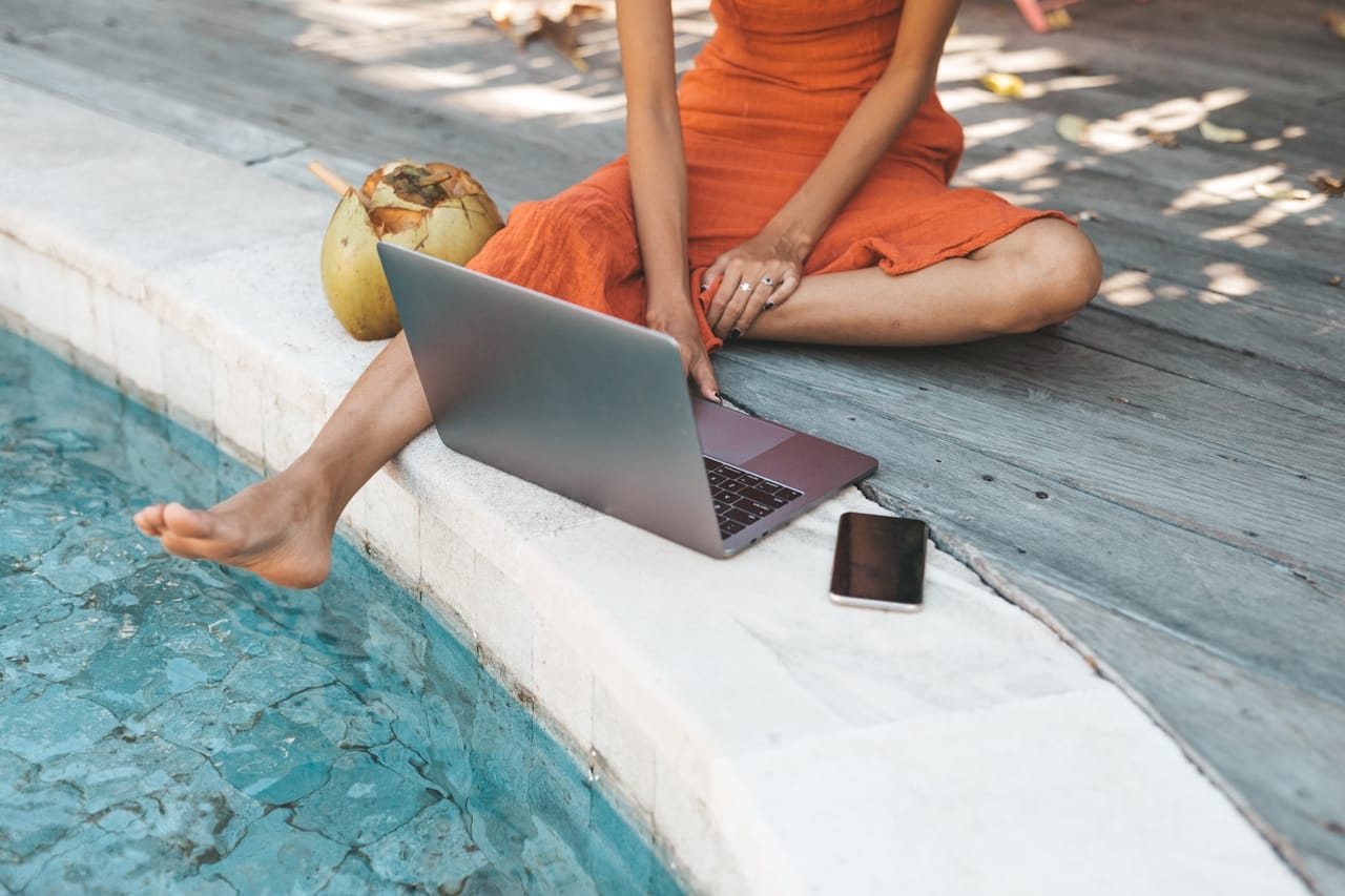 How to Stay Calm Under Tight Deadlines