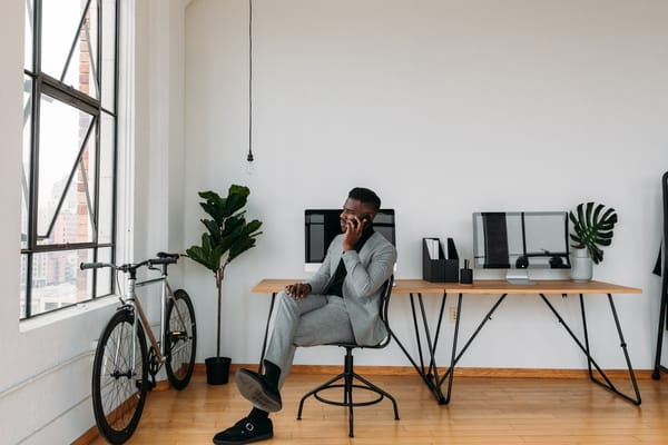 How to Stay Updated on Workplace Changes